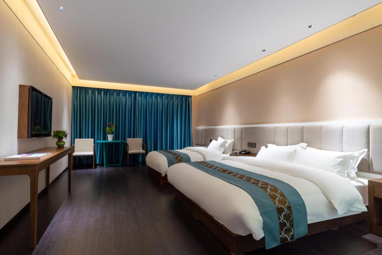 Beijing Tangfu Hotel - Located In The City Center Adjacent To The Subway Station Close To Nanluoguxiang Gulou Lama Temple Tiananmen Square Forbidden City Temple Of Heaven Providing Laundry Car Rental And Ticketing Services Eksteriør billede