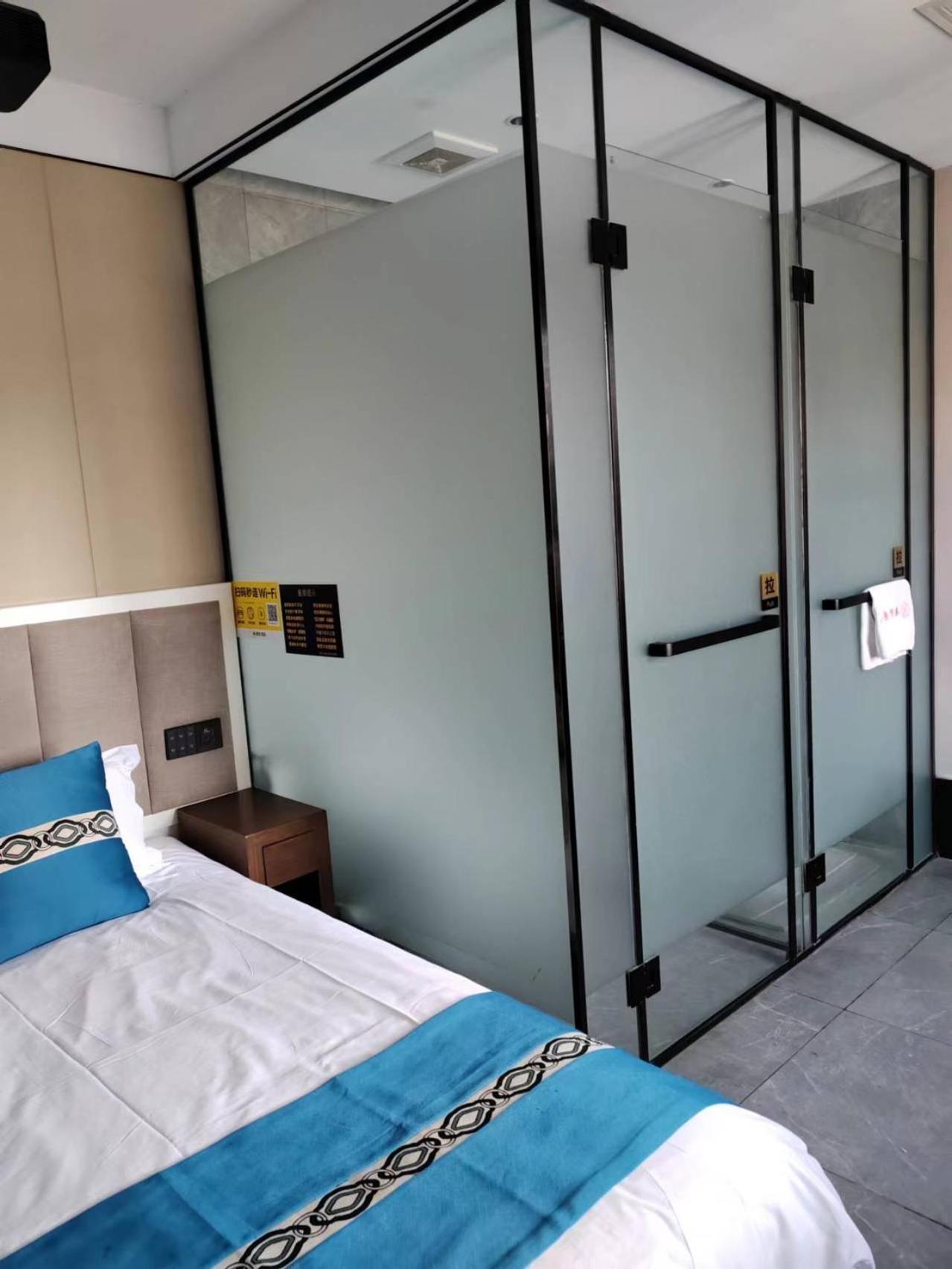 Beijing Tangfu Hotel - Located In The City Center Adjacent To The Subway Station Close To Nanluoguxiang Gulou Lama Temple Tiananmen Square Forbidden City Temple Of Heaven Providing Laundry Car Rental And Ticketing Services Eksteriør billede