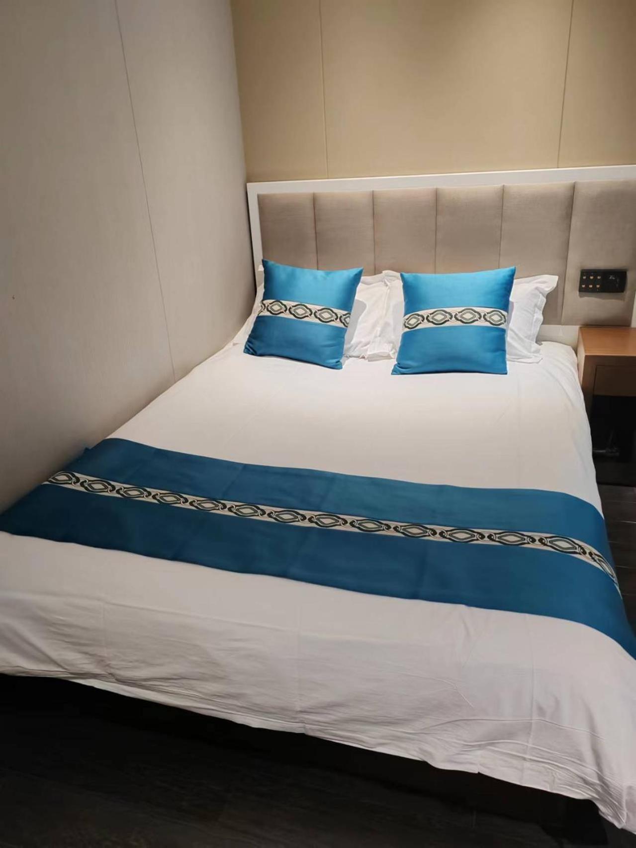 Beijing Tangfu Hotel - Located In The City Center Adjacent To The Subway Station Close To Nanluoguxiang Gulou Lama Temple Tiananmen Square Forbidden City Temple Of Heaven Providing Laundry Car Rental And Ticketing Services Eksteriør billede